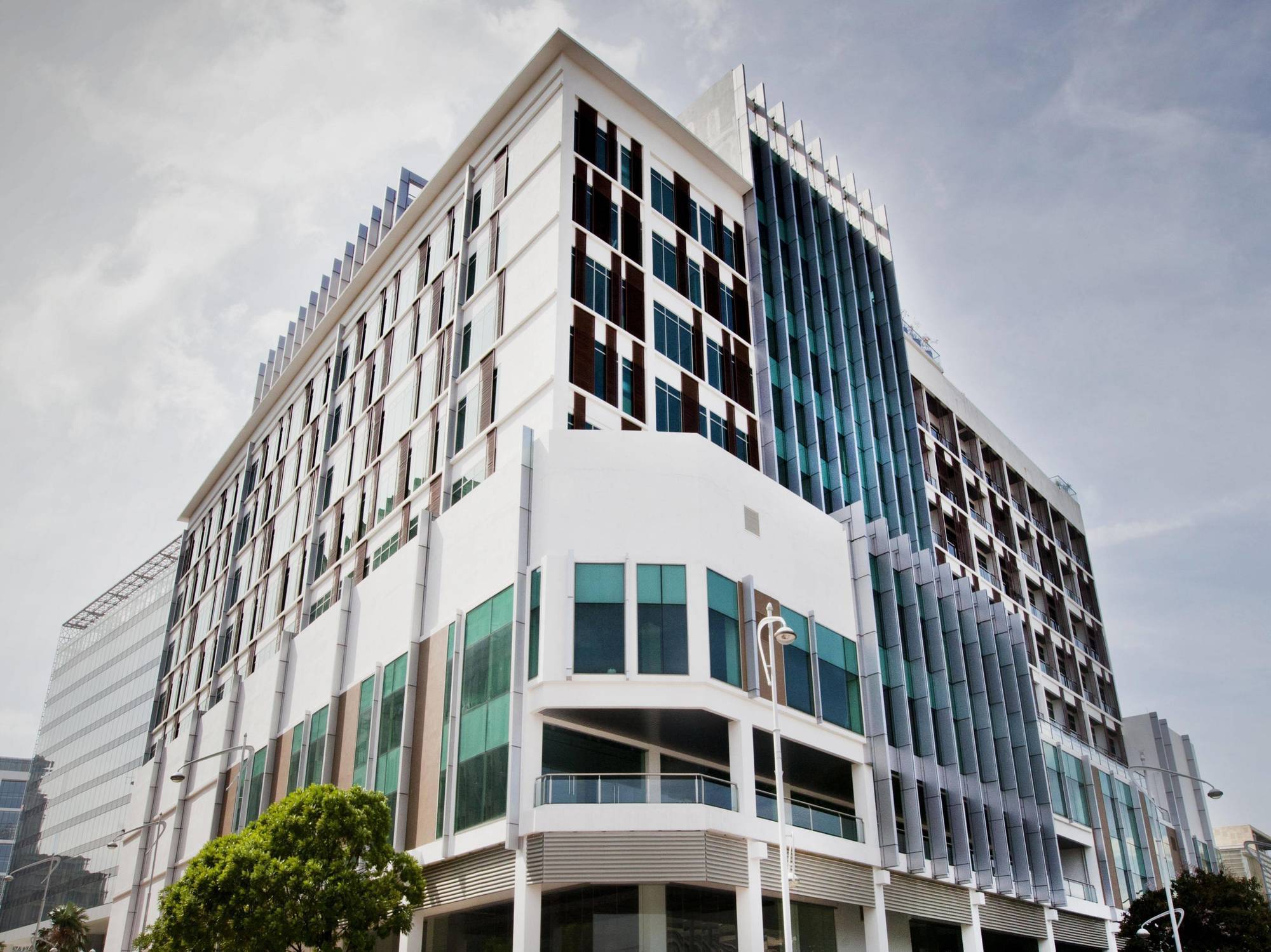 Dorsett Putrajaya Otel Dış mekan fotoğraf